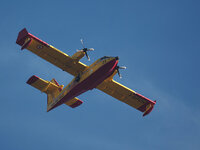 M1314322_2021-10-31_Loeschflugzeug_25_erster_Ueberflug.JPG